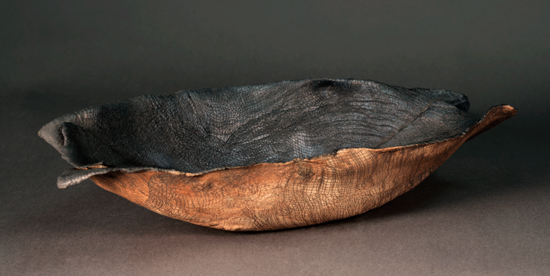 11" oblong porcelain bowl